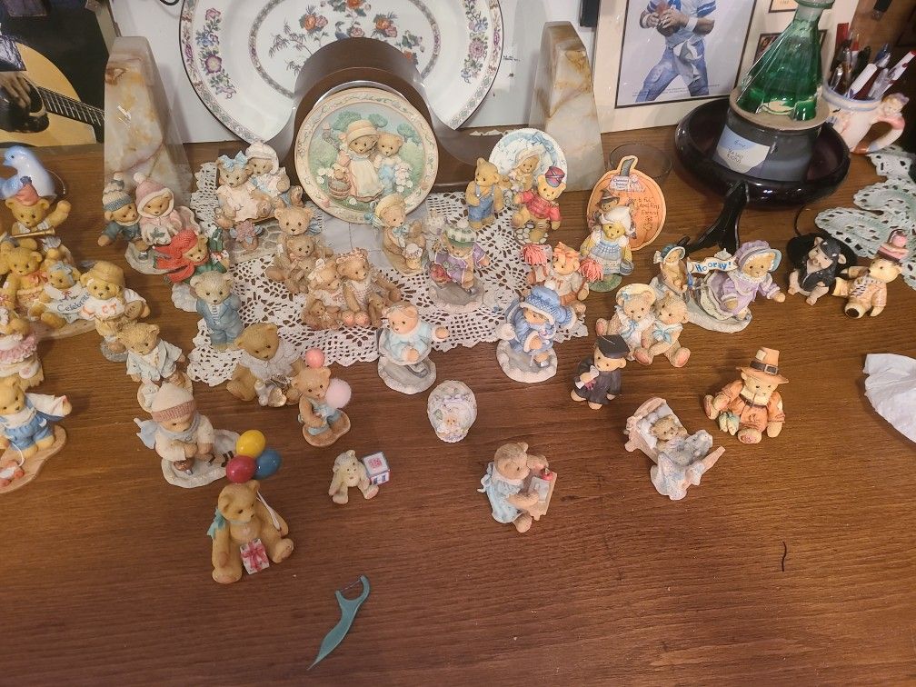 Cherished Teddies 36 Pieces Must Sell