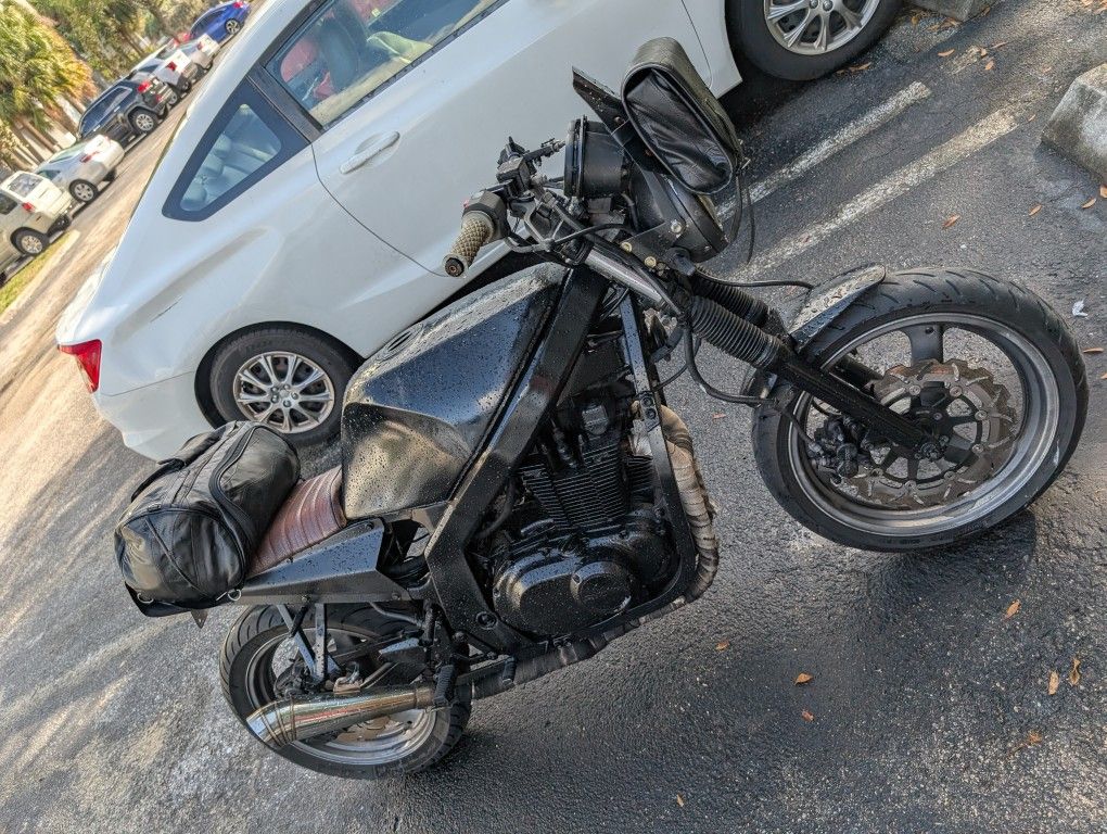2001 Suzuki Gs500