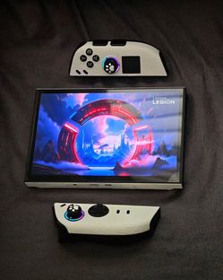 LEGION GO 2 Z2 EXTREME 32GB RAM 2TB HANDHELD PC