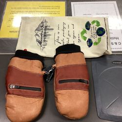 Maroon Bell Water Buffalo Leather Mittens Size Large 