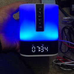 Hetyre Bluetooth Speaker Led Alarm 