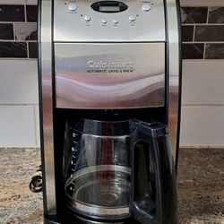 CUISINART GRIND & BREW 12-CUP COFFEEMAKER 