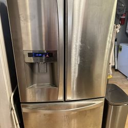 Kenmore Refrigerator
