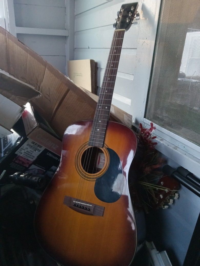 Acoustic Guitar