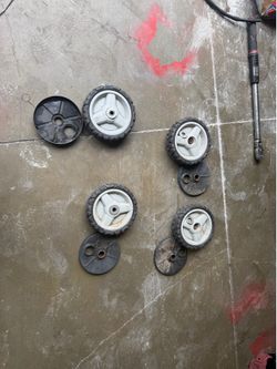Mower wheels