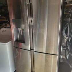 SAMSUNG REFRIGERATOR 4 DOORS FLEX ZONE WORKS GREAT 