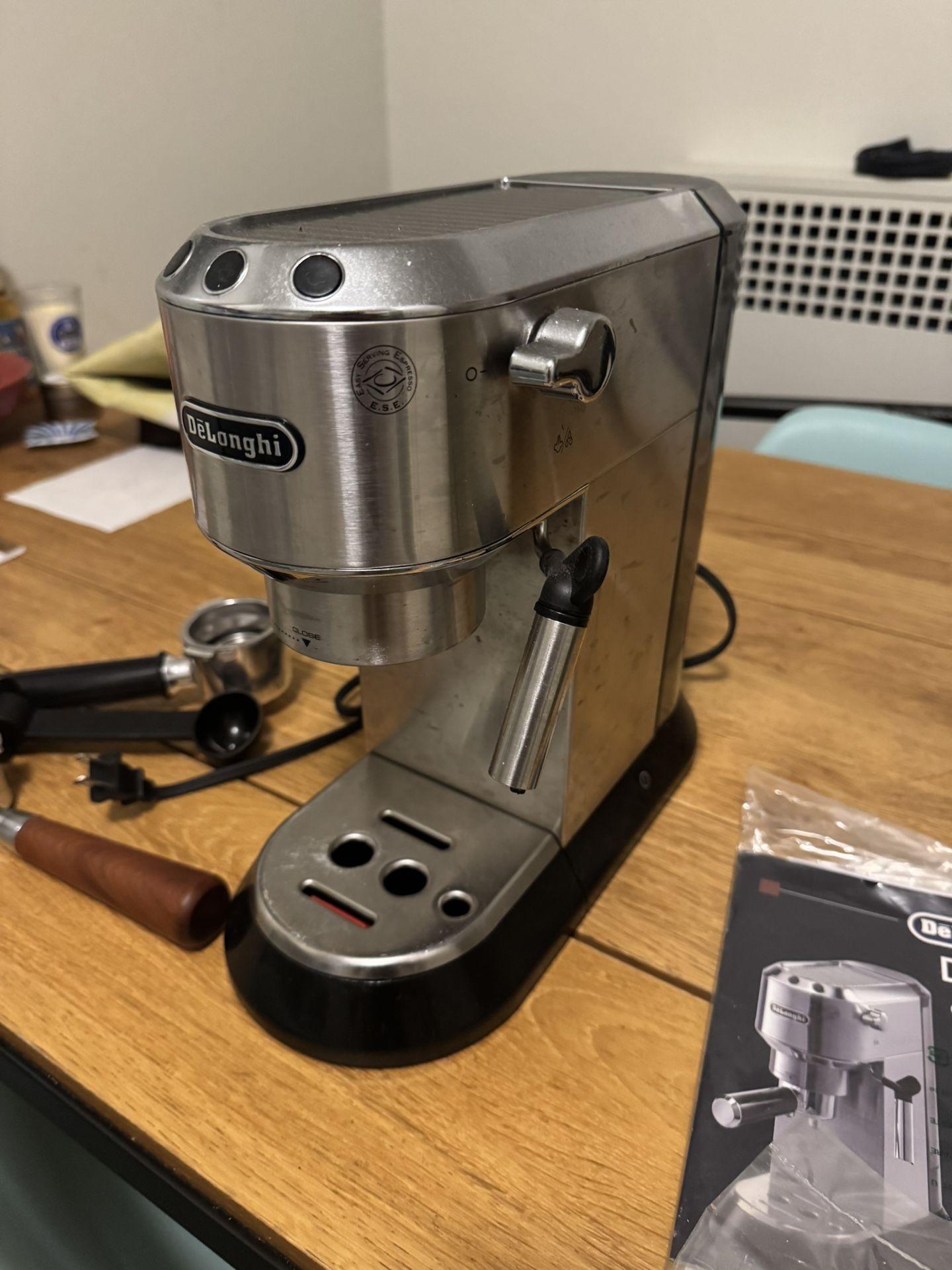Delonghi Dedica Espresso Machine