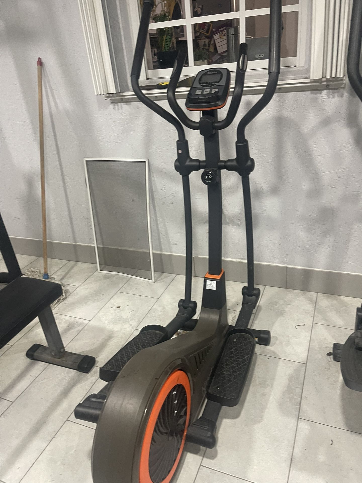 Niceday Smart Elliptical Machine Like New
