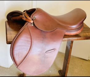 Brown Leather Saddle 