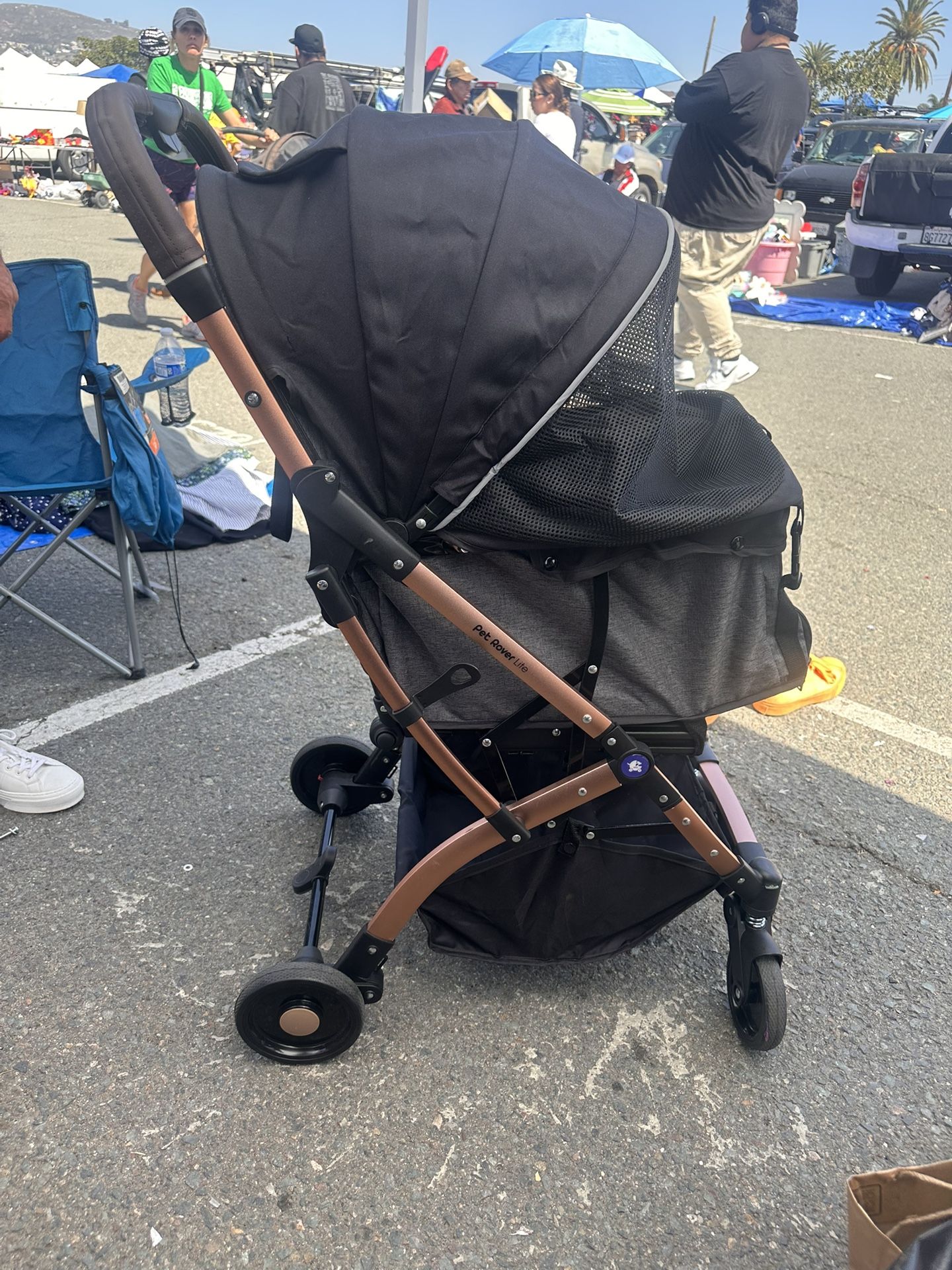 DOG STROLLER