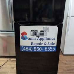 6 Months Warranty, Frigidaire Top Freezer Refrigerator.