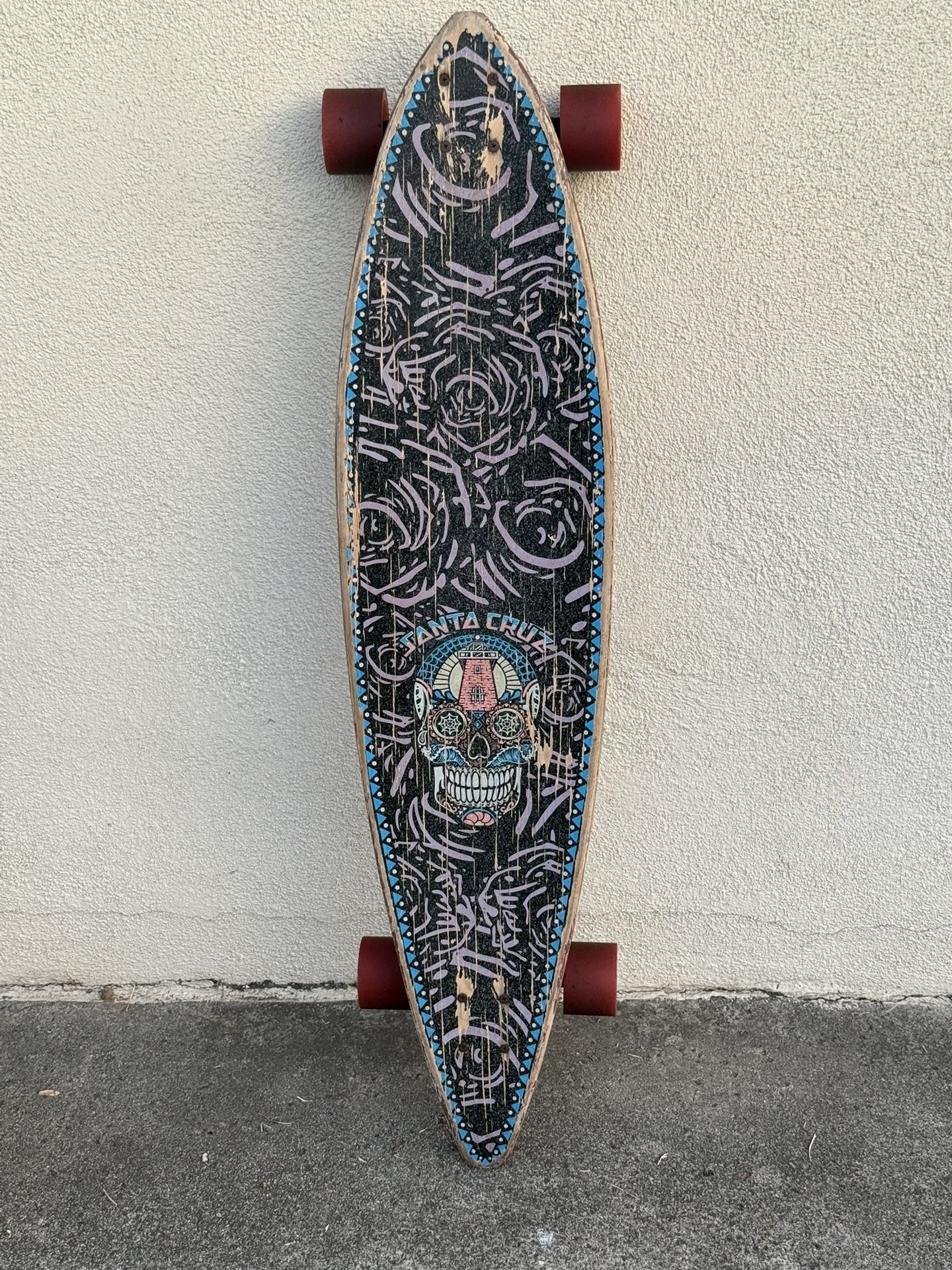 Santa Cruz Skateboard Road Rider Cruiser Cigar Skull 39"x9.5" Pintail Longboard