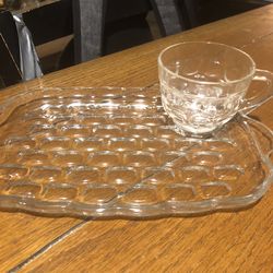 Vintage Yorktown snack plates and cups