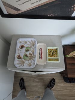 Large And Small Rolling Trays W Mushroom Ashtray