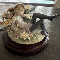 “Leprechaun” Lladro #1721