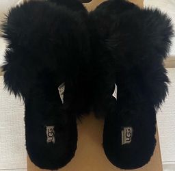 Uggs Slippers -10