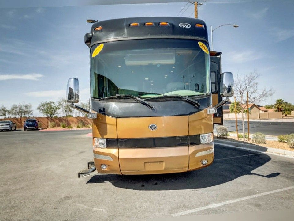 2009 Monaco Executive Sierra IV
