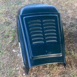 Hood Boldens Mrs Lawn Tractor 