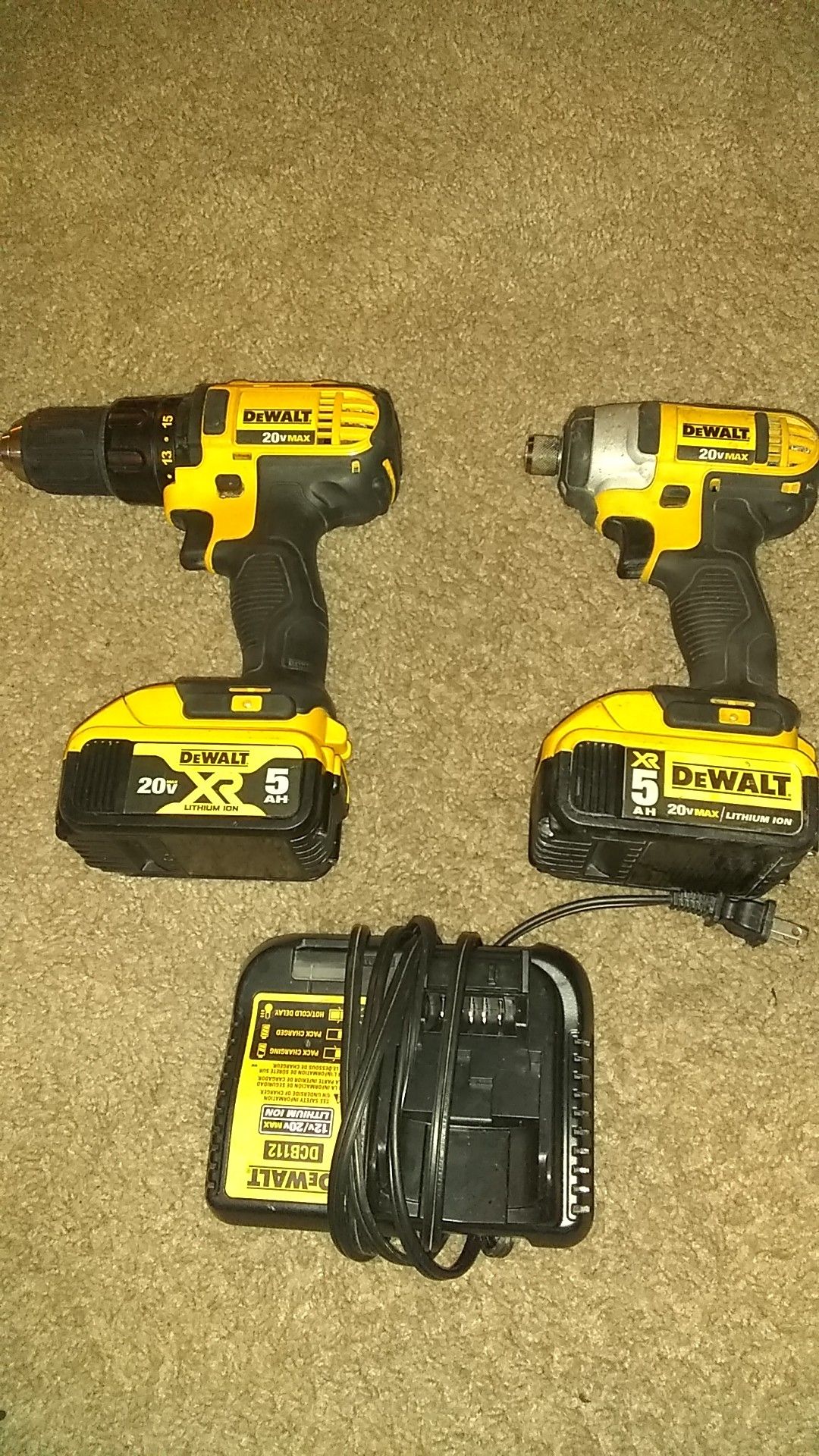 DeWalt impact drills batterys an charger