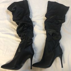 WILD DIVA RUCHED HIGH HEEL BOOTS SIZE:9