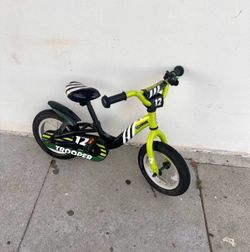 Kids Schwinn Tropper Balance Bike