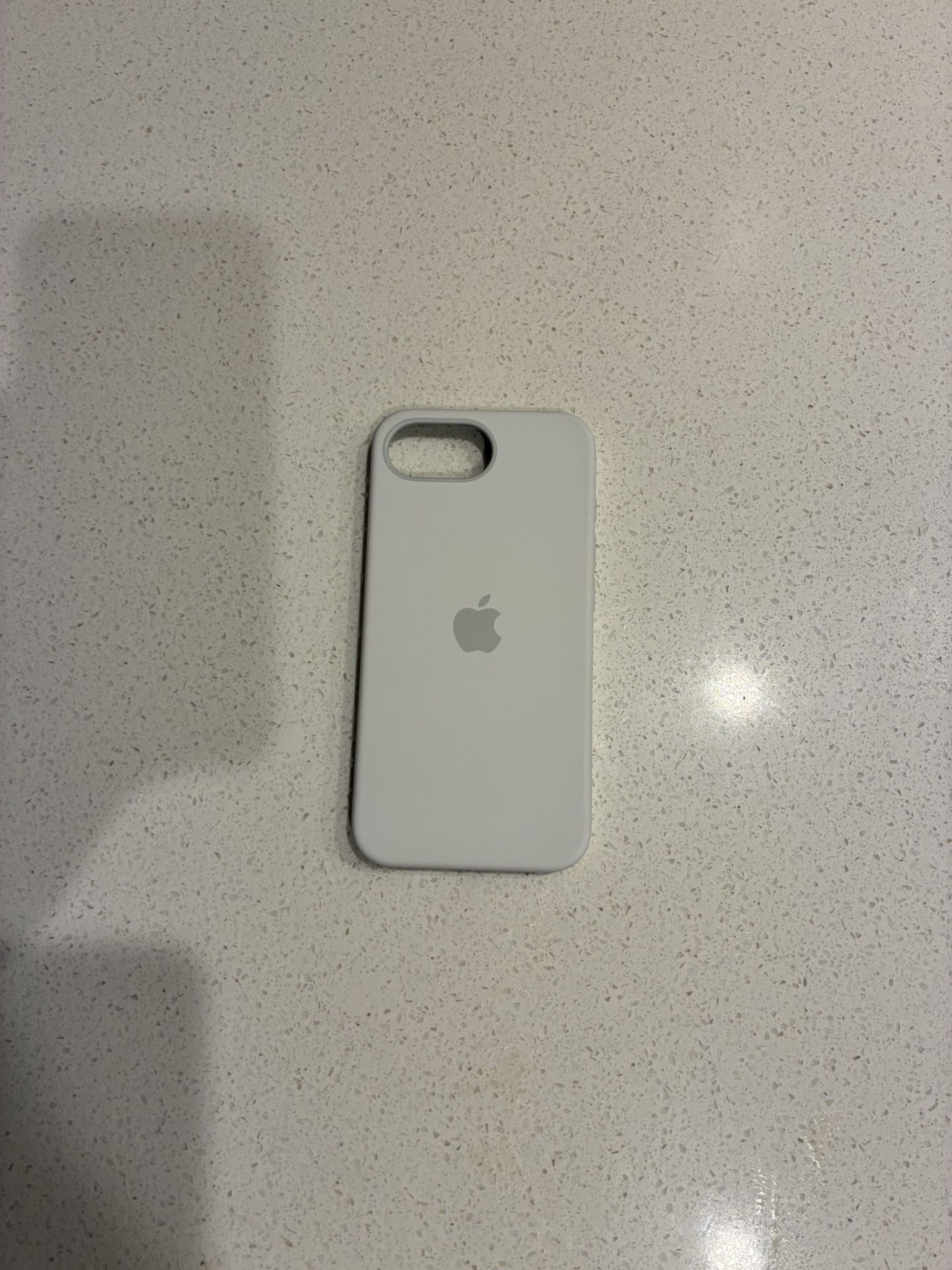 iphone 16e case