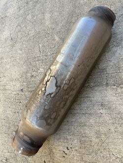FOR SALE: 2013-2018 BMW 3 SERIES OEM RESONATOR