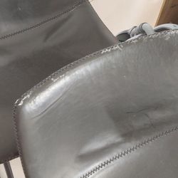 2 Stool  For The Kitchen O Anyplace