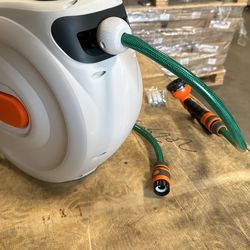 50ft Garden Water Hose With Wall Mount AUTOMATIC Retractable HOSE REEL for  Sale in City Of Industry, CA - OfferUp