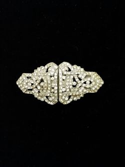 RHINESTONE BAR PIN