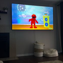 85” Samsung Crystal UHD 4K Smart Tv With Advanced Tilt Wall Mount