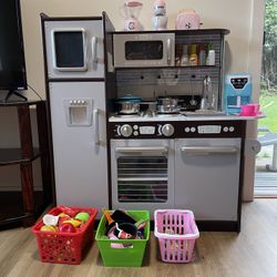 Kids Kitchen 