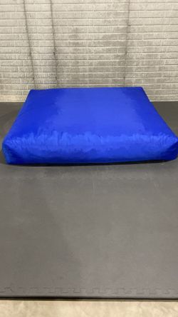 Crash Pad 4’ By 4’