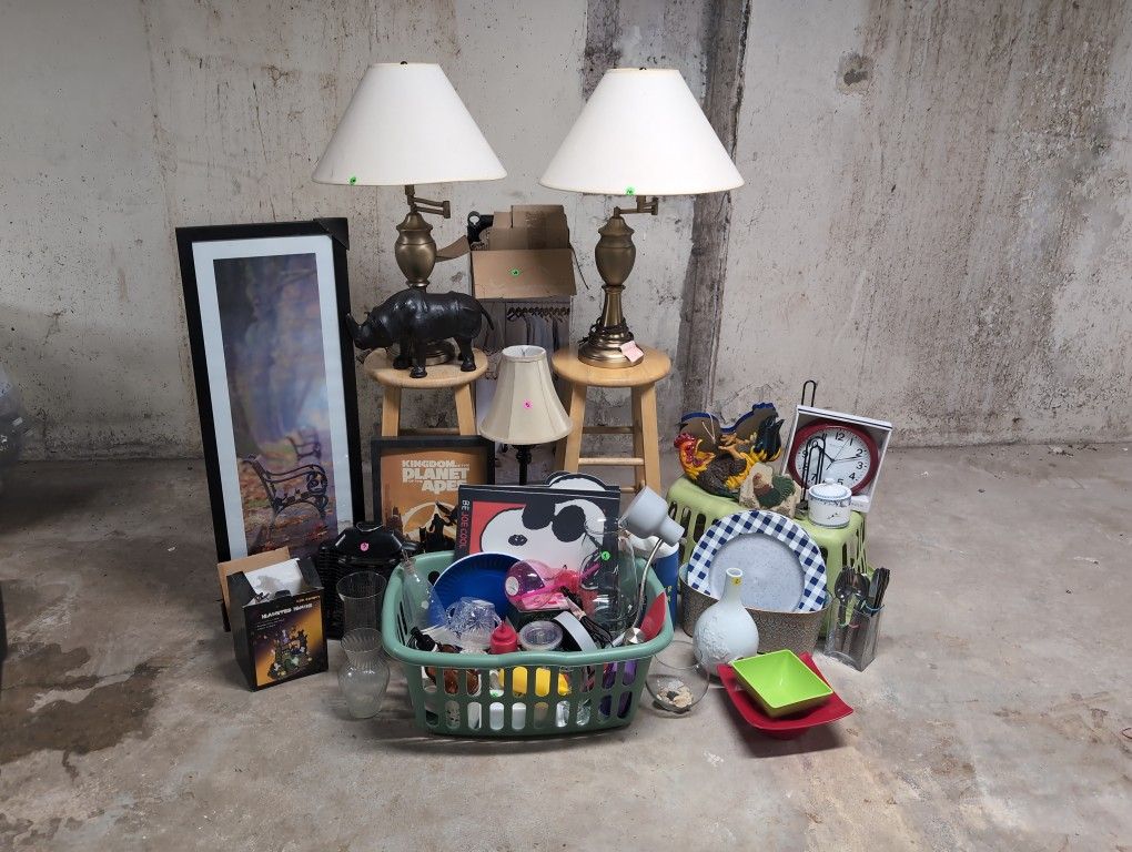 MOVING HOUSEWARE SALE MUST COME AND PICK UP!!!