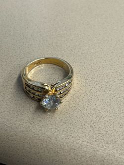 Gold ring 18k