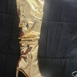 Sz 9, Gold Metallic Over The Knee Boots