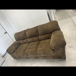 Comfy  Brown Sofa Couch 🔥🔥