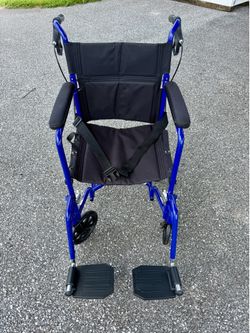 Medline Lightweight Foldable Transport Wheelchair (CASH ONLY)