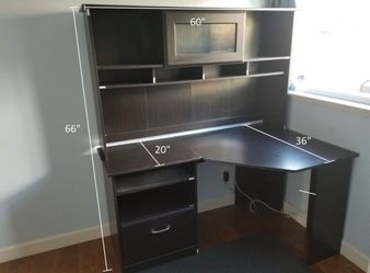Bush 60 Corner Computer Desk with Hutch