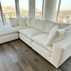 New Sectional In Box 📦 Finance Available No Credit Needed 