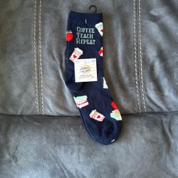 New Hobby Lobby Making The Grade Adult Women’s Crew Socks Shoe Size 4 - 10