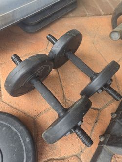 Plastic dumbell weights