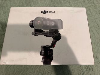 DJI RS 4 Gimbal Stabilizer