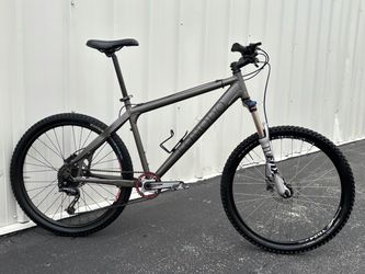 Jamis Komodo MTB Hardtail Bike