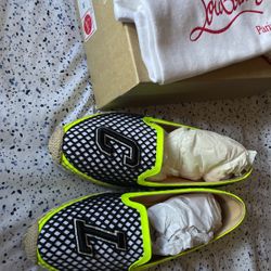 authentic christian louboutin flats. worn 3 times !!! 