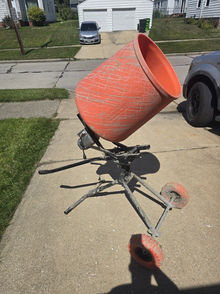 Kushlan Electric Cement Mixer