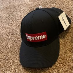 Supreme Hat