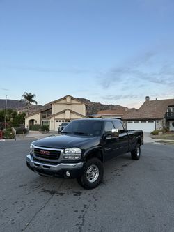 2004 GMC Sierra 2500 HD