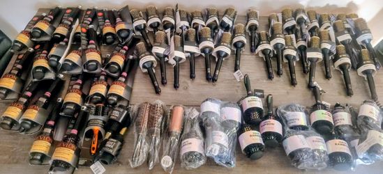 Hair Salon Styling Brushes