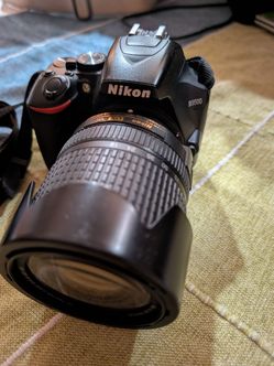 Nikon D3500 Dslr Camera w/AF-s 18-140mm lens